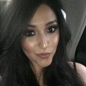 Meet your Posher, Ivonne